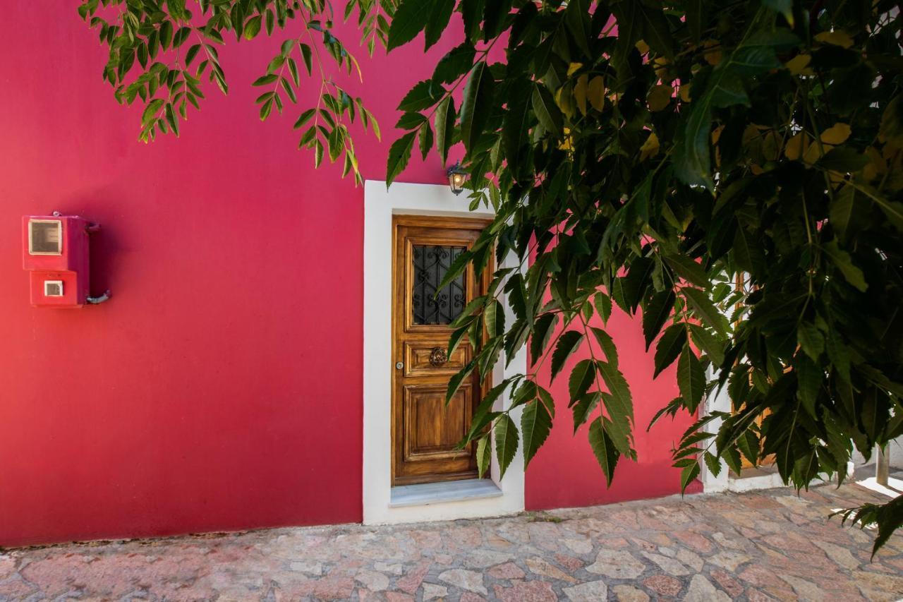 Coralli House Chalki Town エクステリア 写真